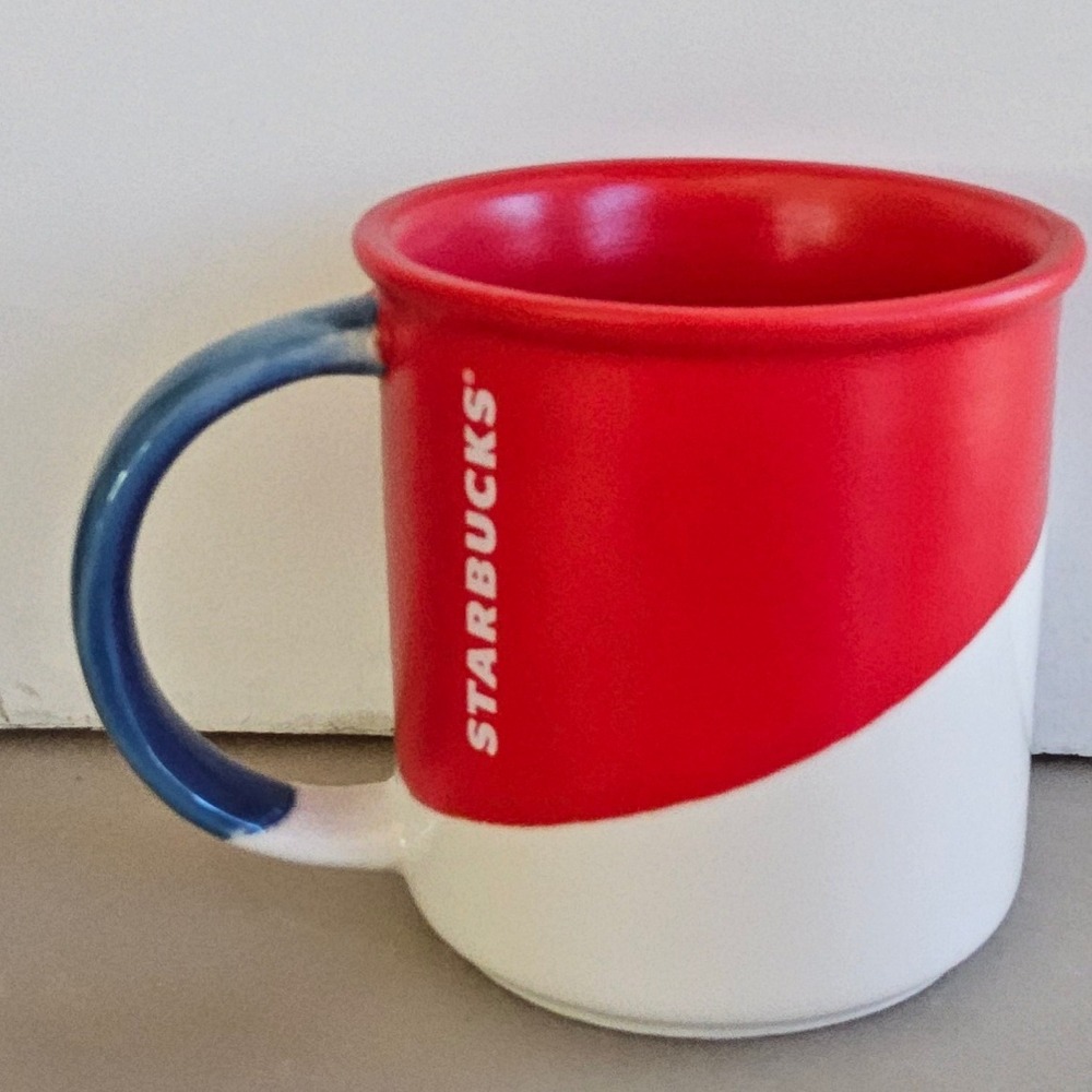 Starbucks Coffee Mug Red White‎ Blue Handle 12 fl oz